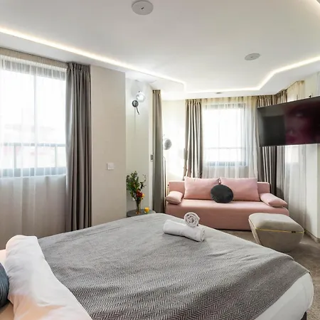 Aurora Hills 2* Пловдив