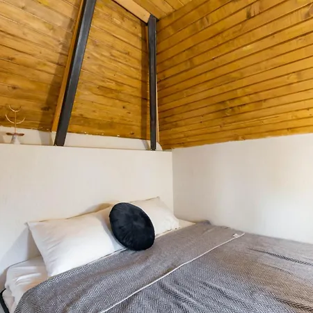 Aurora Hills 2* بلوفديف